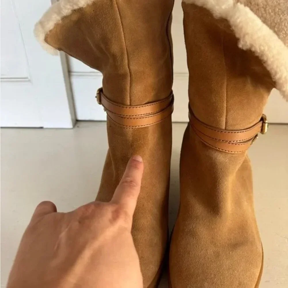Coach tan wedge faux fur boots size 8
